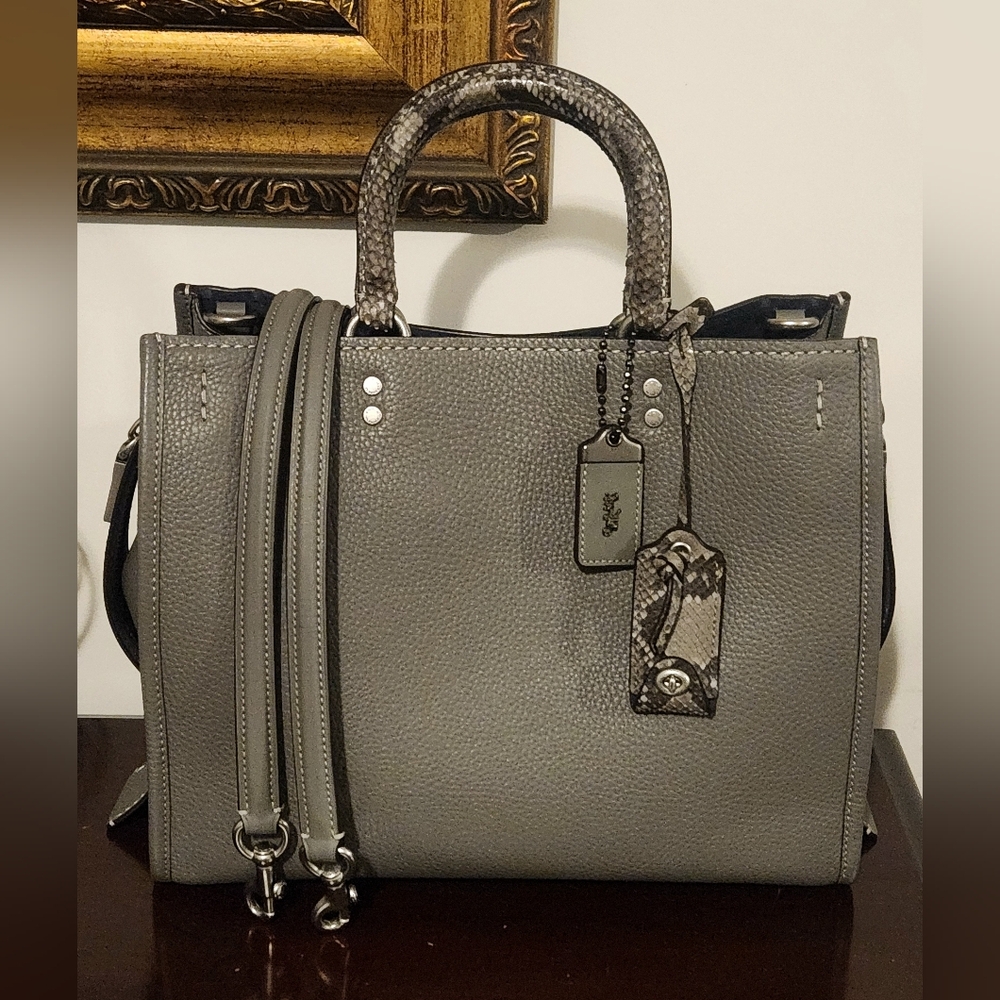 **SOLD**Coach Rogue MTO